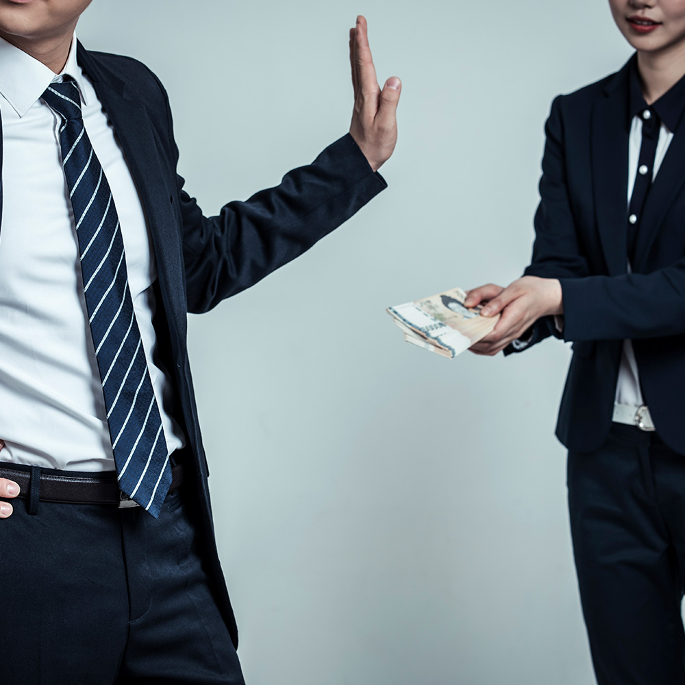 단서 하나로 흔들린 침묵, 탐정 조사가 기업을 움직였다